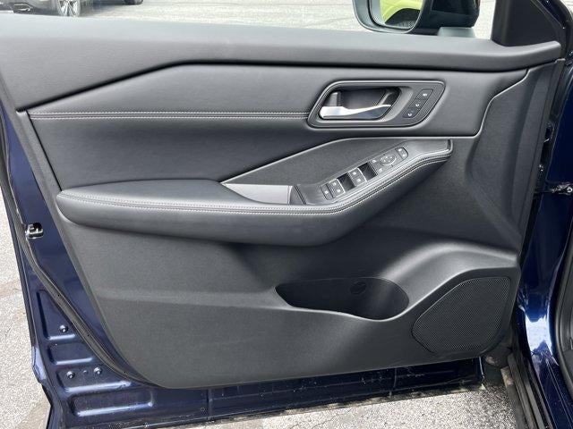 2025 Nissan Rogue AWD SL