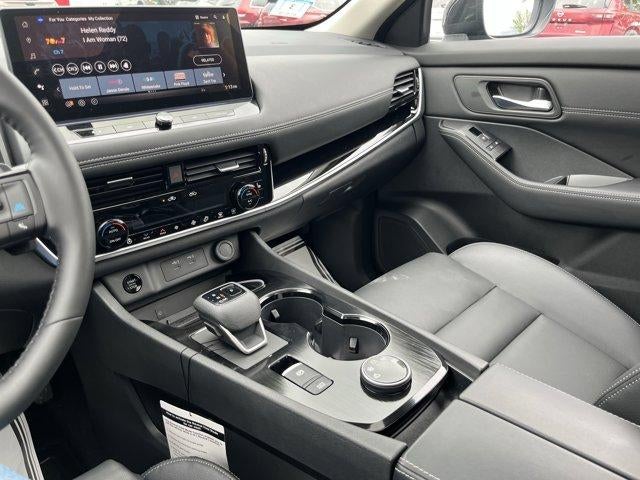 2025 Nissan Rogue AWD SL
