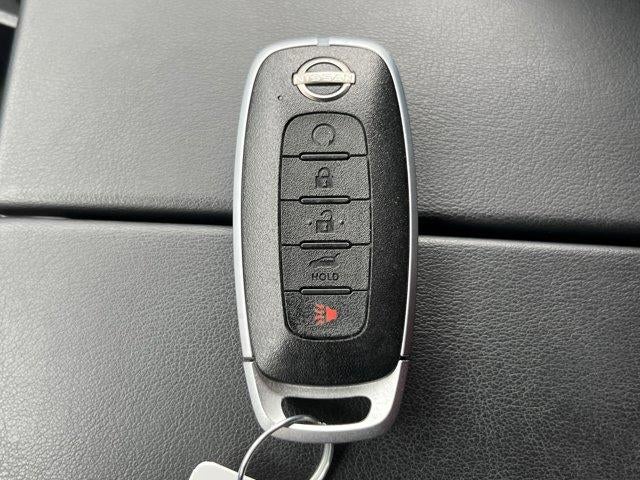 2025 Nissan Rogue AWD SL