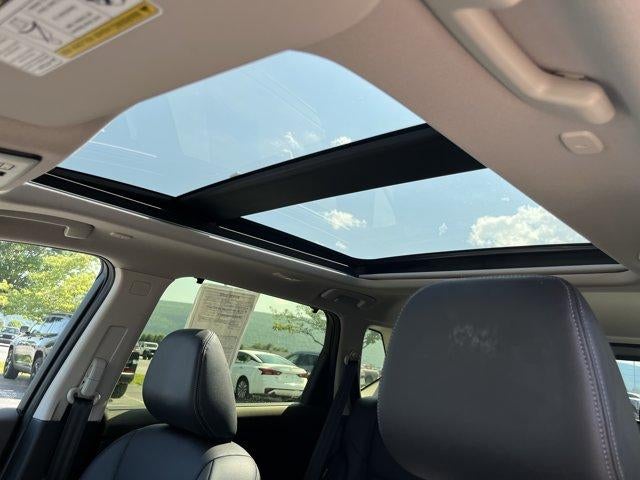 2023 Nissan Rogue AWD SL