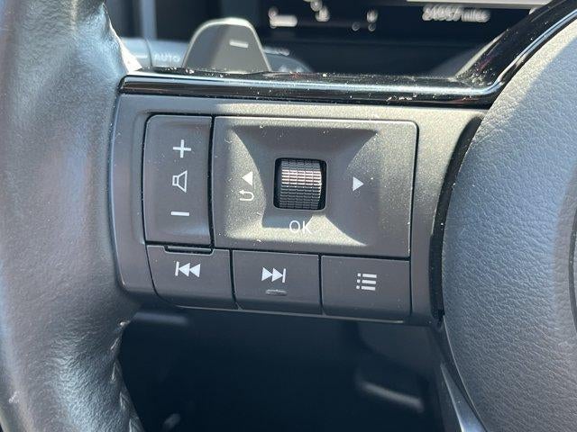 2023 Nissan Rogue AWD Platinum