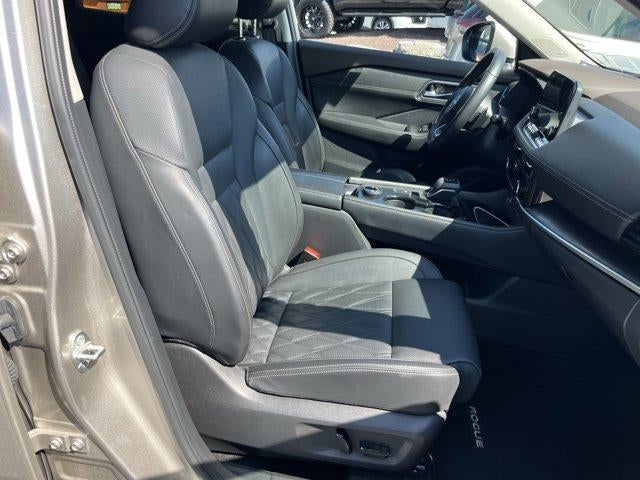 2023 Nissan Rogue AWD Platinum