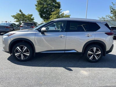 2023 Nissan Rogue AWD Platinum
