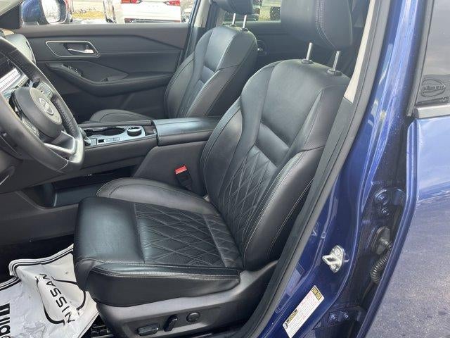 2023 Nissan Rogue AWD Platinum