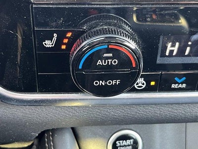 2023 Nissan Rogue AWD Platinum