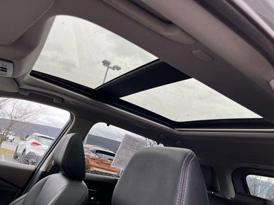 2022 Nissan Rogue AWD Platinum