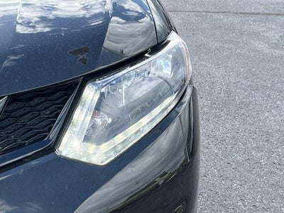 2016 Nissan Rogue AWD 4dr SV
