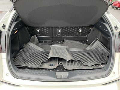 2020 Toyota C-HR XLE FWD (Natl)