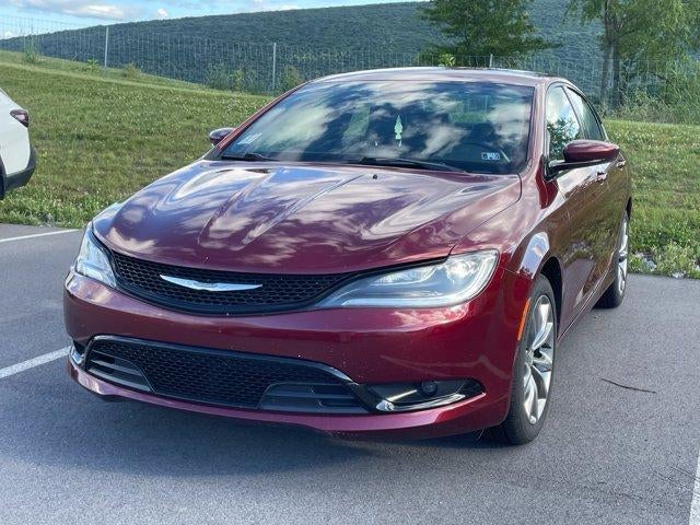 2015 Chrysler 200 4dr Sdn S FWD