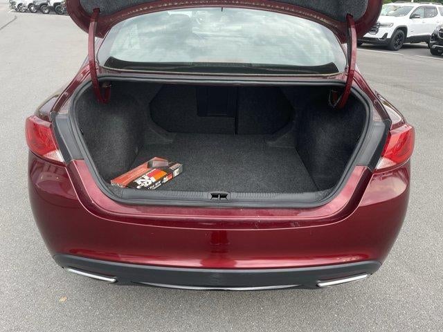 2015 Chrysler 200 4dr Sdn S FWD