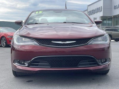2015 Chrysler 200 4dr Sdn S FWD