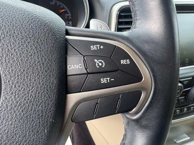 2017 Jeep Grand Cherokee Laredo 4x4