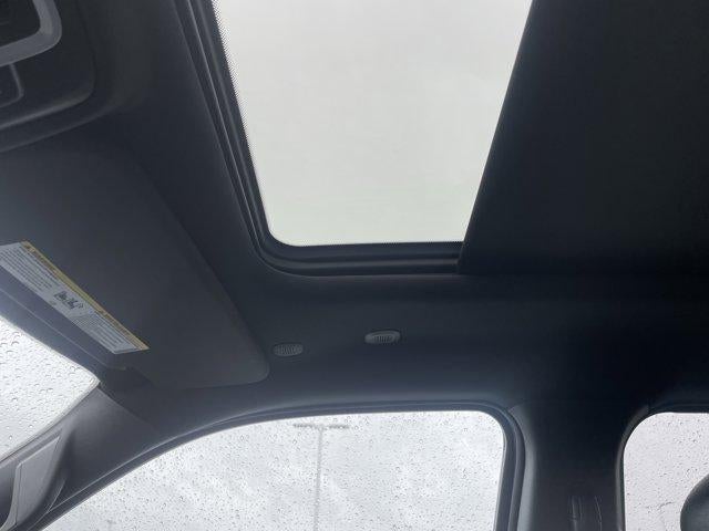 2022 RAM 1500 Big Horn 4x4 Crew Cab 5'7" Box