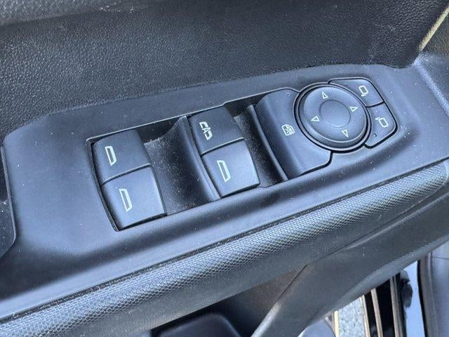 2020 Chevrolet Silverado 1500 Double Cab Standard Box 4-Wheel Drive Custom