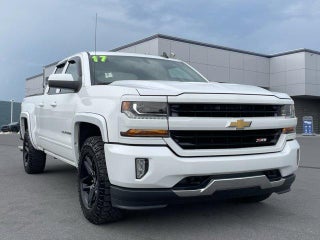 2017 Chevrolet Silverado 1500 Double Cab Standard Box 4-Wheel Drive LT Z71