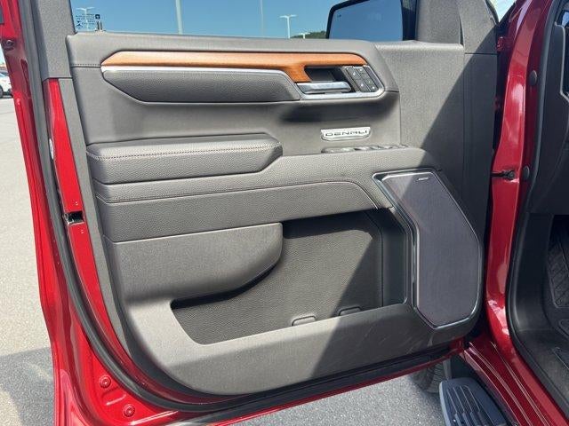 2022 GMC Sierra 1500 Crew Cab Short Box 4-Wheel Drive Denali