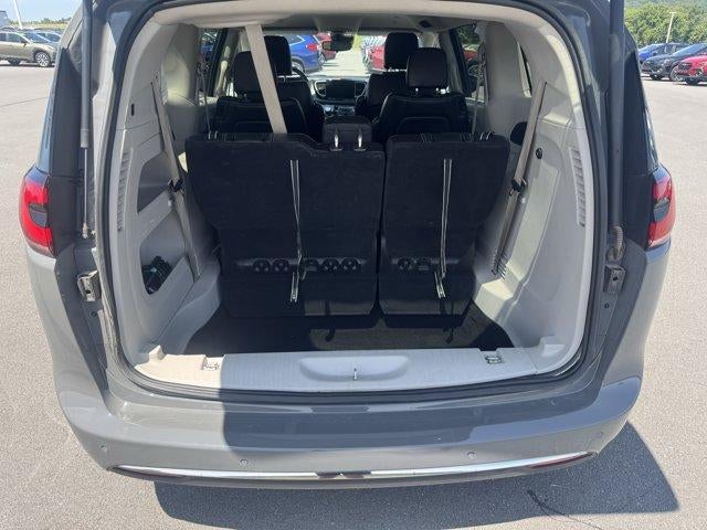 2023 Chrysler Pacifica Touring L FWD