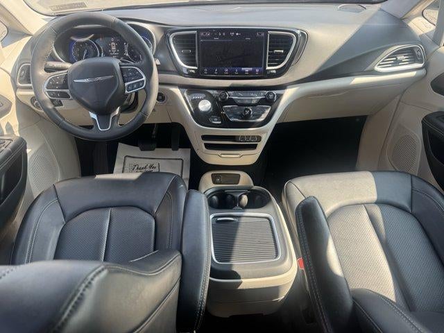 2024 Chrysler Pacifica Touring L FWD