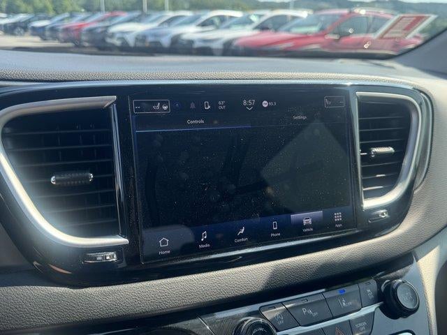 2024 Chrysler Pacifica Touring L FWD