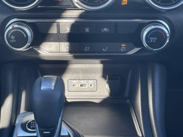 2024 Nissan Sentra SV CVT