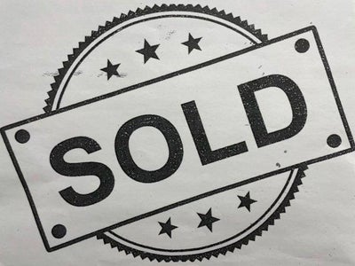 2014 Volkswagen Beetle 2dr DSG 2.0T Turbo R-Line PZEV