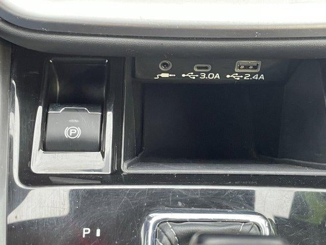 2025 Subaru Legacy Premium AWD