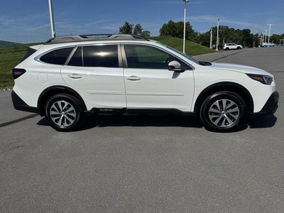 2022 Subaru Outback Premium CVT