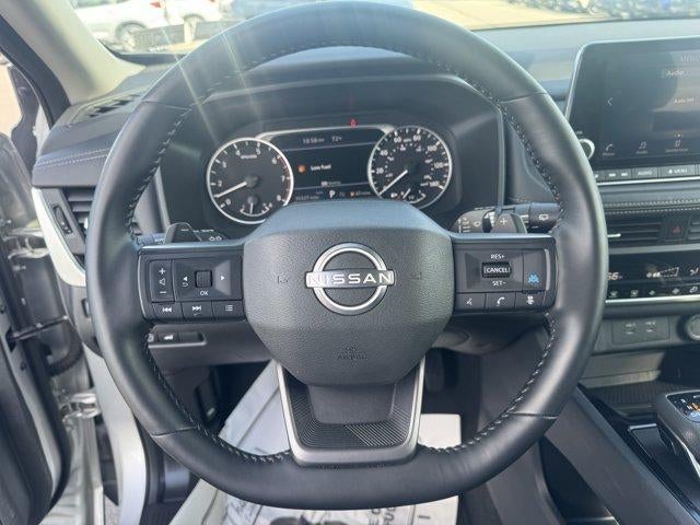 2025 Nissan Rogue AWD SV