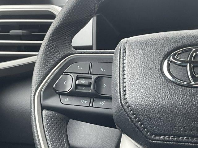 2025 Toyota Sequoia Platinum 4WD (Natl)