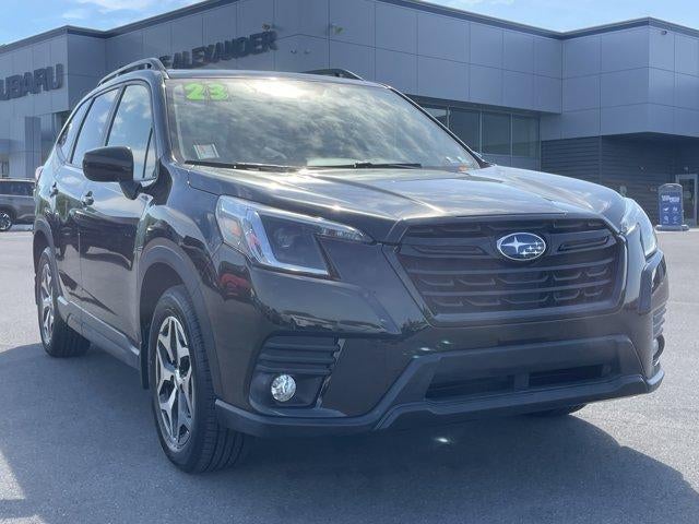 2023 Subaru Forester Premium CVT