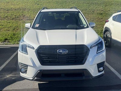 2022 Subaru Forester Premium CVT
