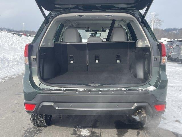 2023 Subaru Forester Limited CVT