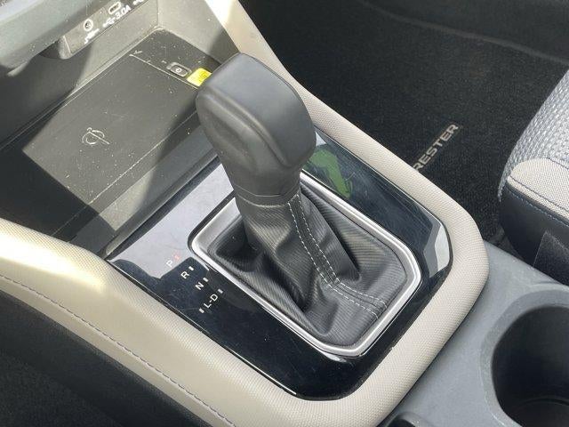 2025 Subaru Forester Premium AWD