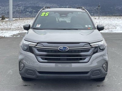 2025 Subaru Forester Premium AWD