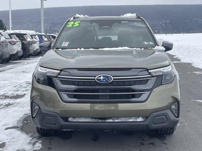 2025 Subaru Forester Premium AWD