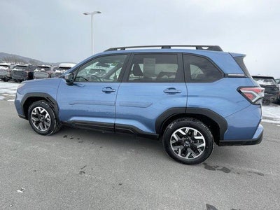 2025 Subaru Forester Premium AWD