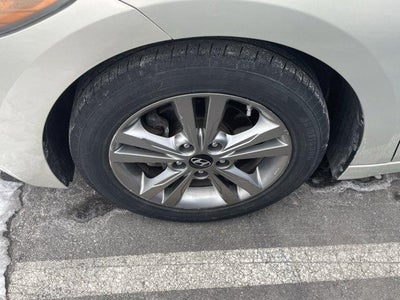 2017 Hyundai ELANTRA Value Edition 2.0L Auto (Ulsan)