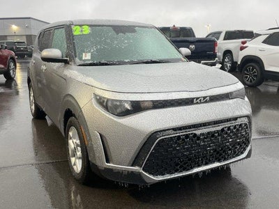 2023 Kia Soul LX IVT