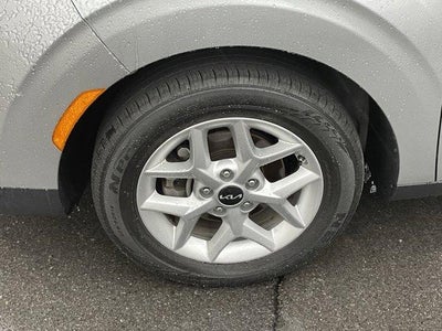 2023 Kia Soul LX IVT