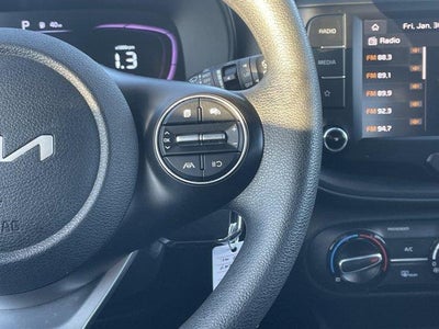 2023 Kia Soul LX IVT