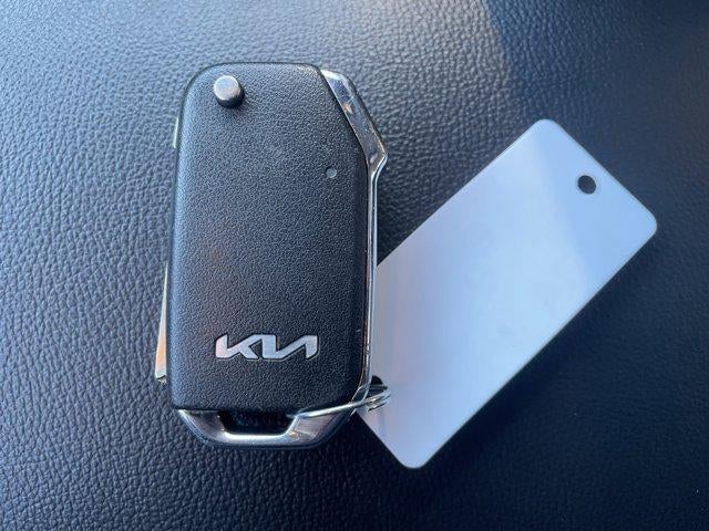 2023 Kia Soul LX IVT