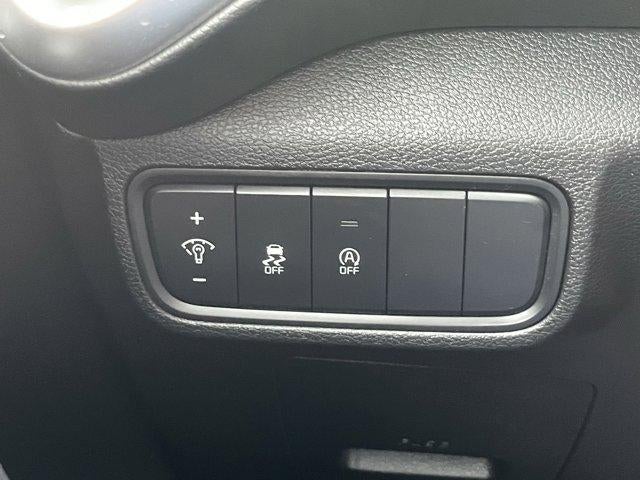 2024 Kia Soul LX IVT