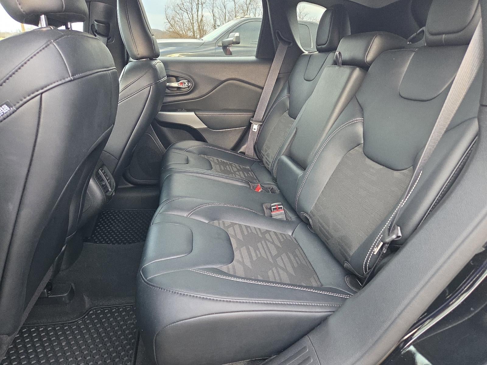 2022 Jeep Cherokee X 4x4