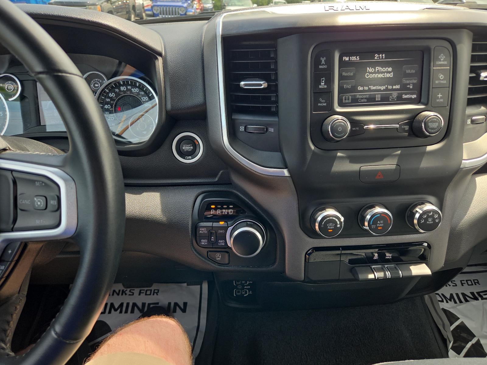 2022 RAM 1500 Big Horn 4x4 Quad Cab 6'4" Box