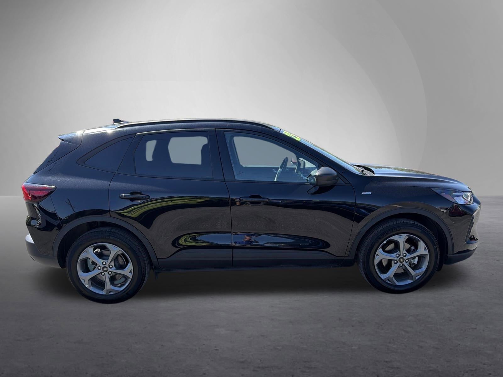 2025 Ford Escape ST-Line AWD