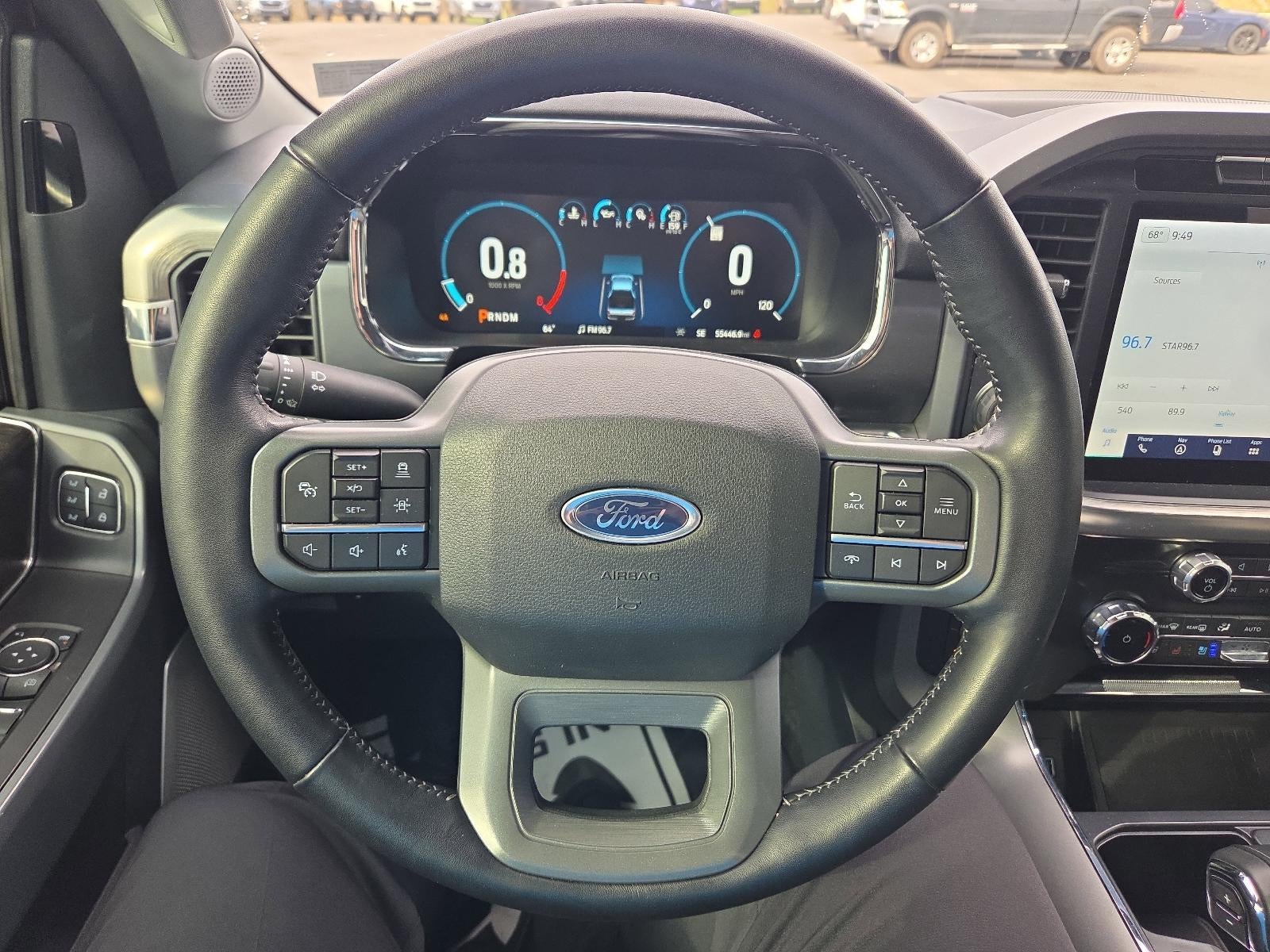 2022 Ford F-150 LARIAT 4WD SuperCrew 5.5' Box