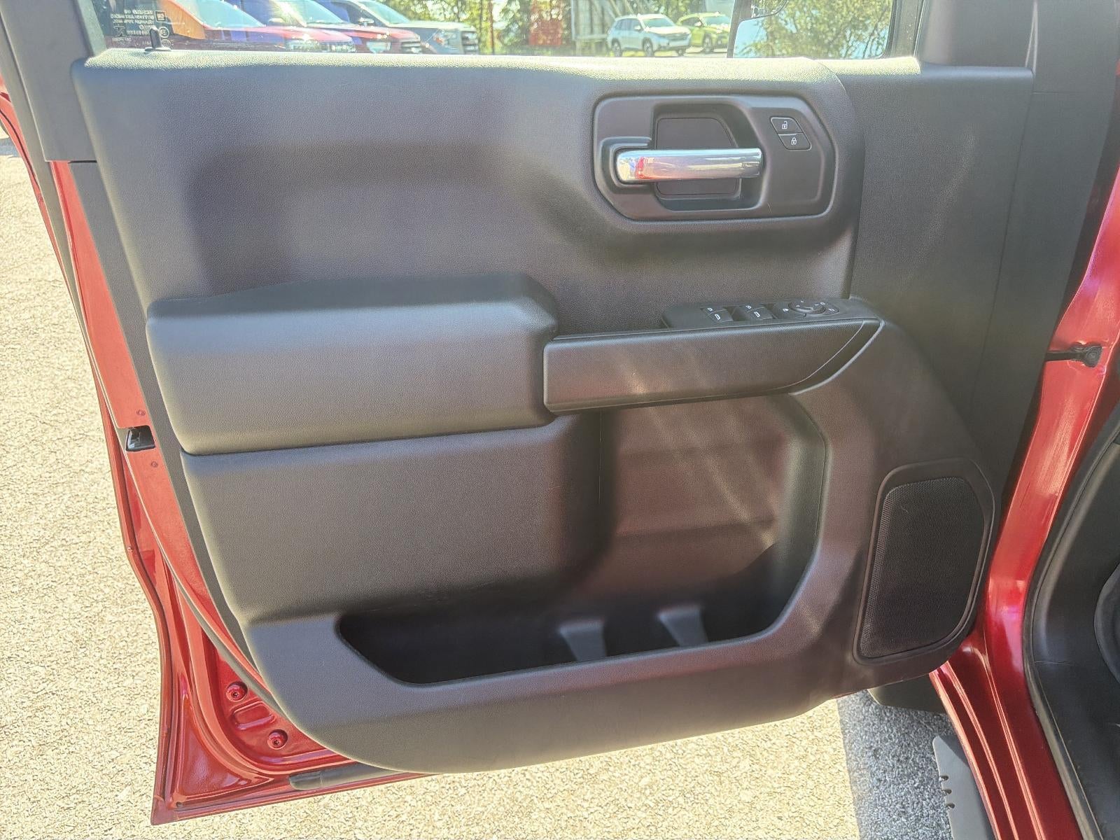2021 Chevrolet Silverado 1500 Crew Cab Standard Box 4-Wheel Drive Custom Trail Boss