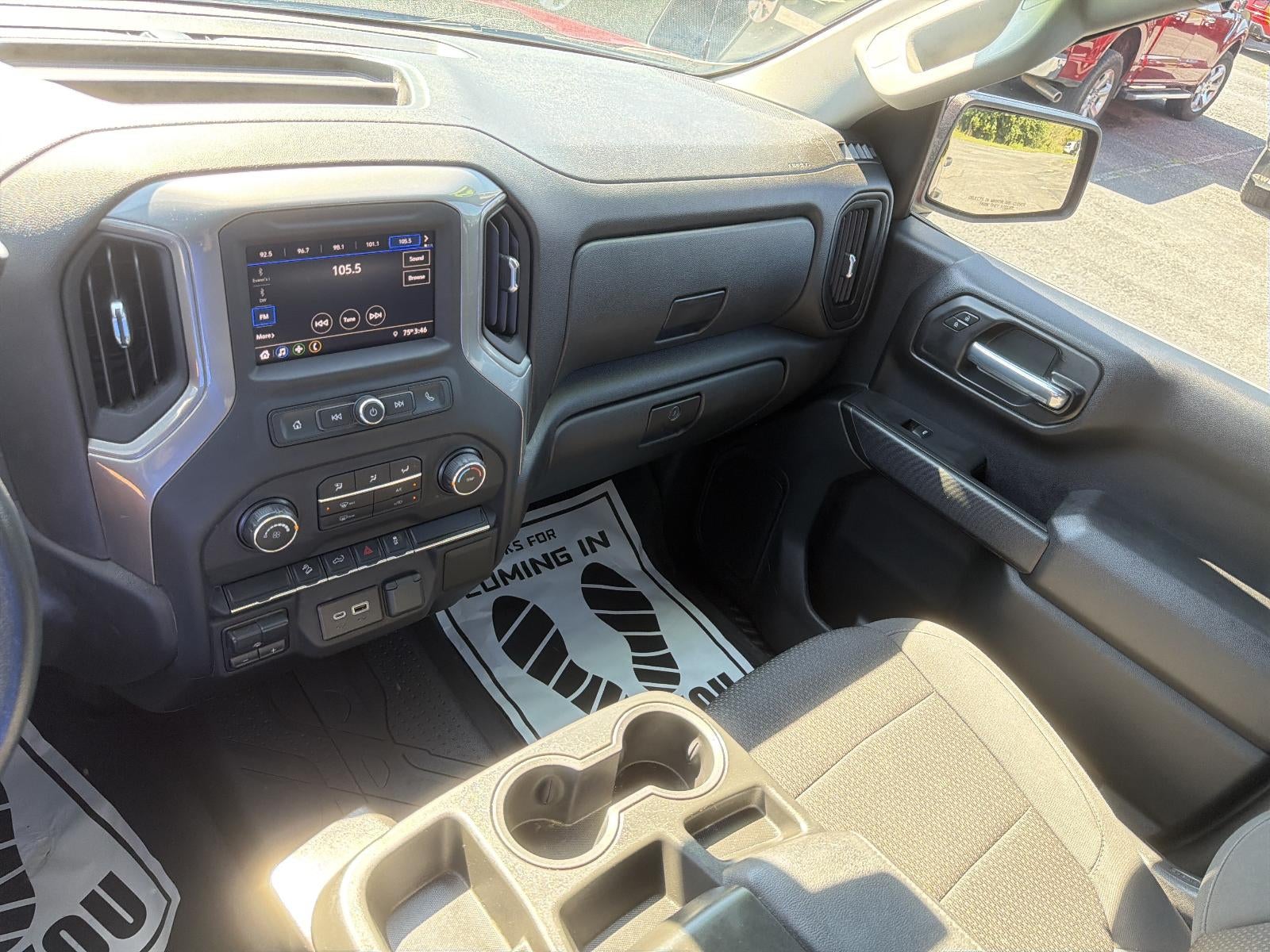 2021 Chevrolet Silverado 1500 Crew Cab Standard Box 4-Wheel Drive Custom Trail Boss