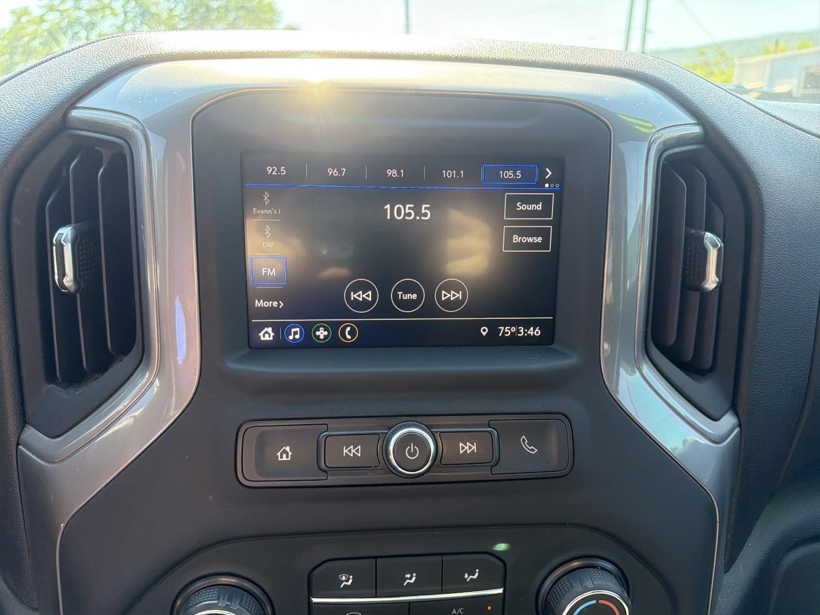 2021 Chevrolet Silverado 1500 Crew Cab Standard Box 4-Wheel Drive Custom Trail Boss