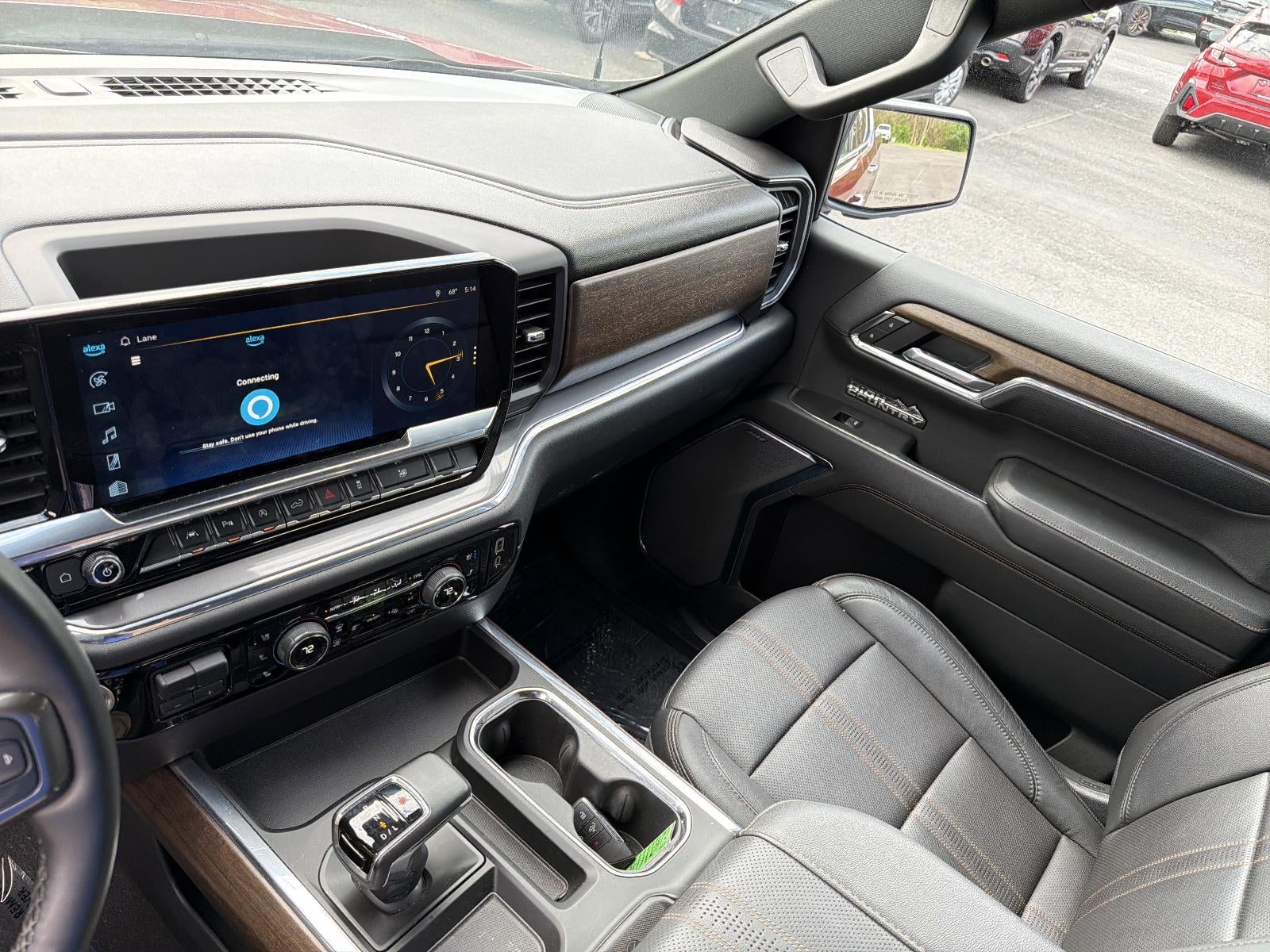 2024 Chevrolet Silverado 1500 Crew Cab Standard Box 4-Wheel Drive High Country